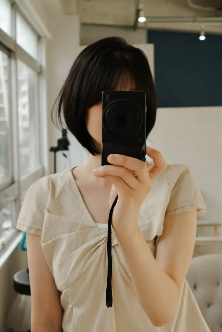 ショート カラー カット ヘアカラー トリートメント 切りっぱなしヘアボブ ミディアムヘアRYOのヘアスタイル