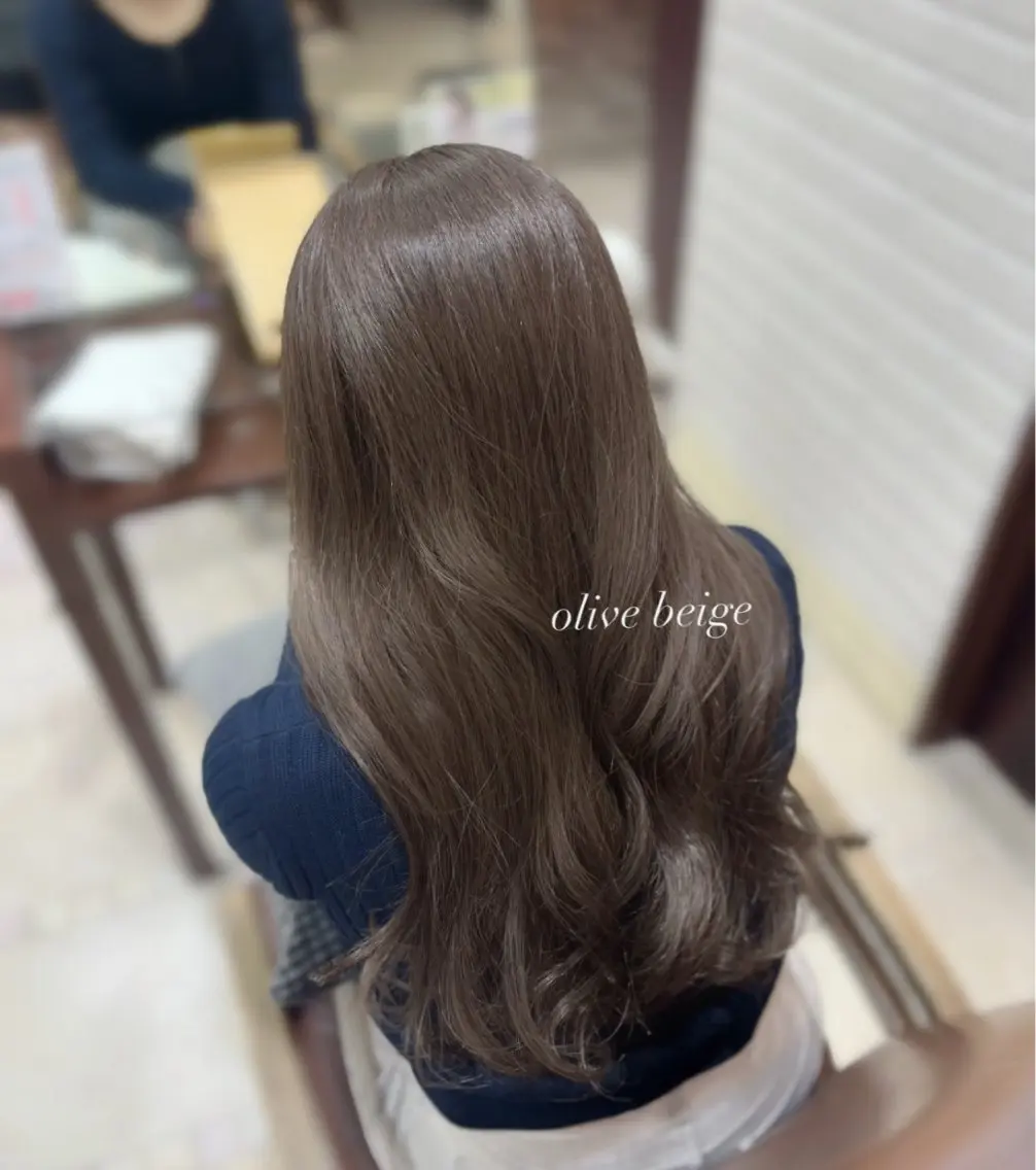 ロング カラー カット ヘアカラー トリートメント 透明感カラー／ 艶感カラー／RAMUのヘアスタイル