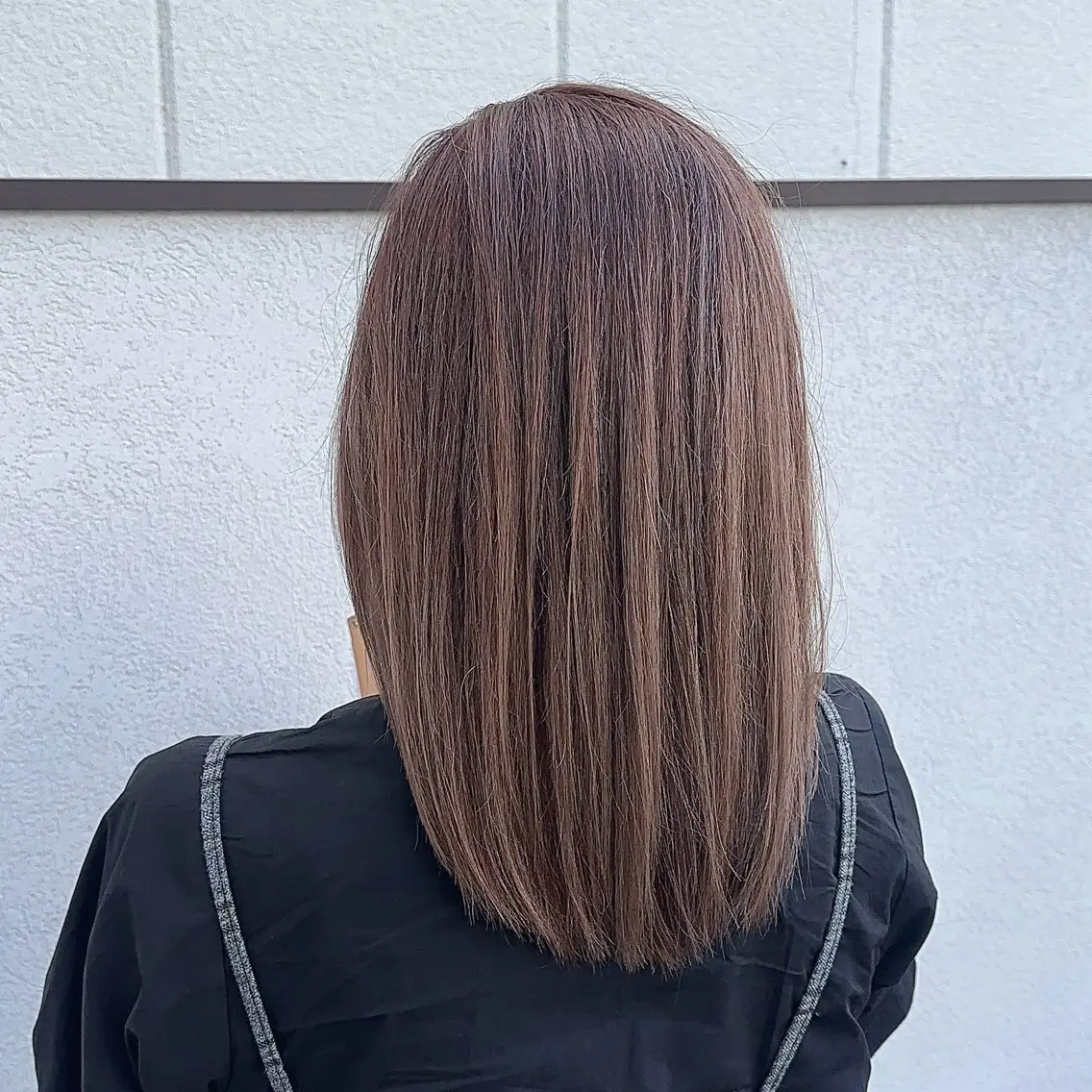 セミロング カラー 飯田 智也のヘアスタイル