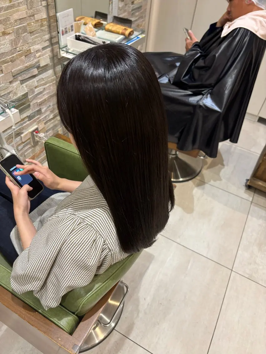 ロング 小川 早喜のヘアスタイル