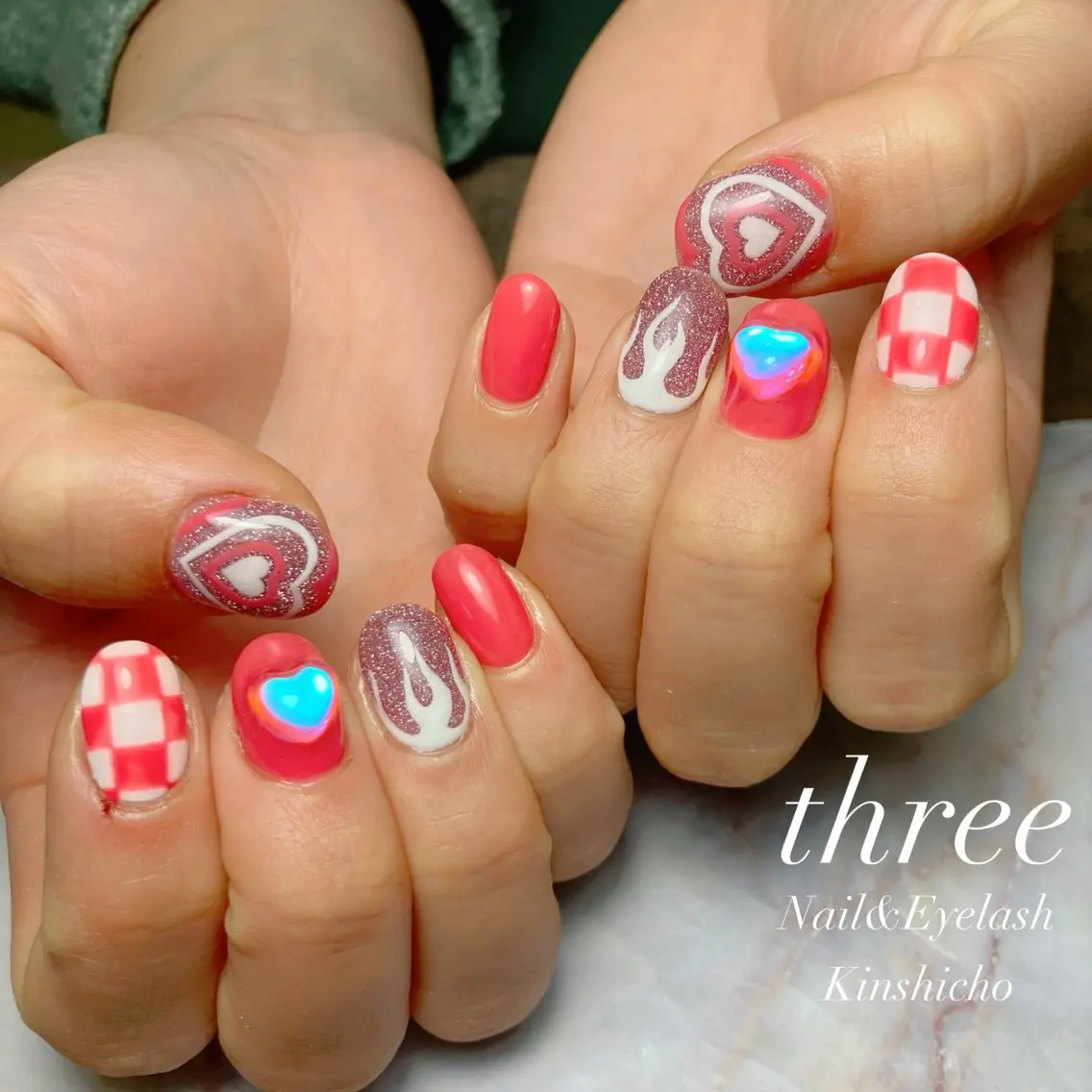 ネイル フラッシュネイル ハート 韓国ネイル ハンドネイル three Nail&Eyeのネイルデザイン