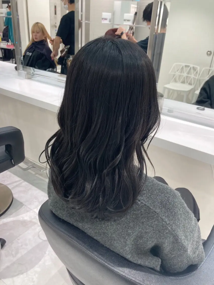 ロング カラー 🤍レイヤー/顔周り /hirari🤍のヘアスタイル