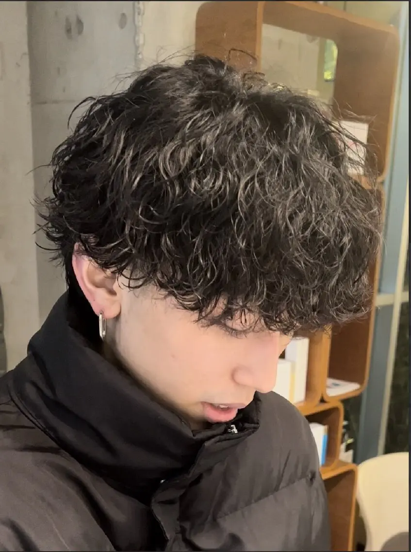メンズ カット パーマ パーマ支持率⭕️春山 凜乃介のヘアスタイル