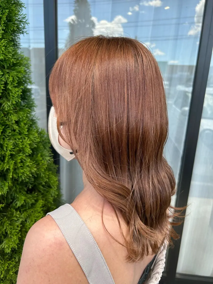 セミロング オレンジブラウン ヘアカラー 🦖manami 🦖のヘアスタイル