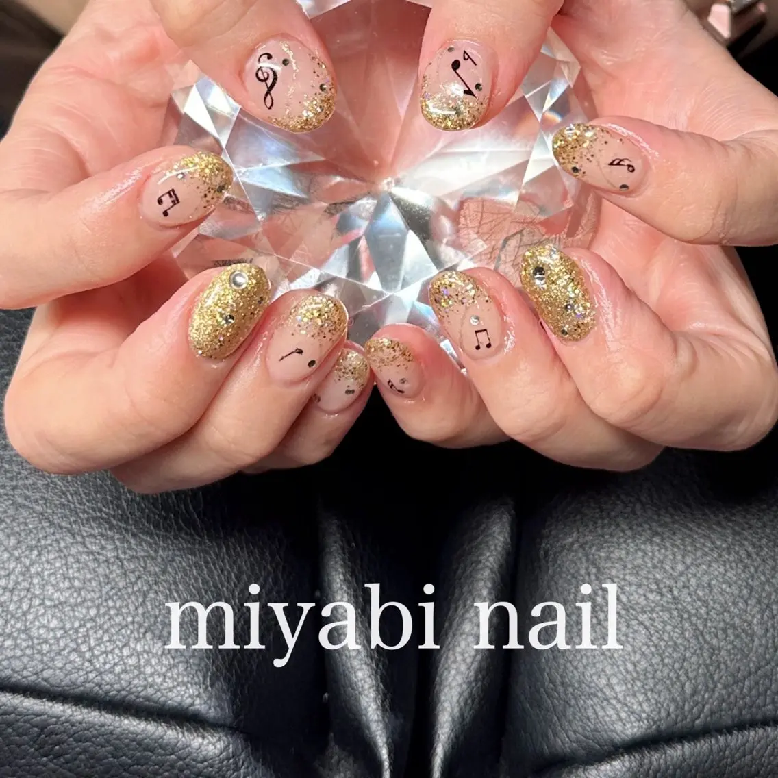 ネイル ジェルネイル グラデーション ラメ(グリッター) ラメグラデーション 持ち込み ハンドネイル miyabi nail 桂川駅近くのネイルデザイン