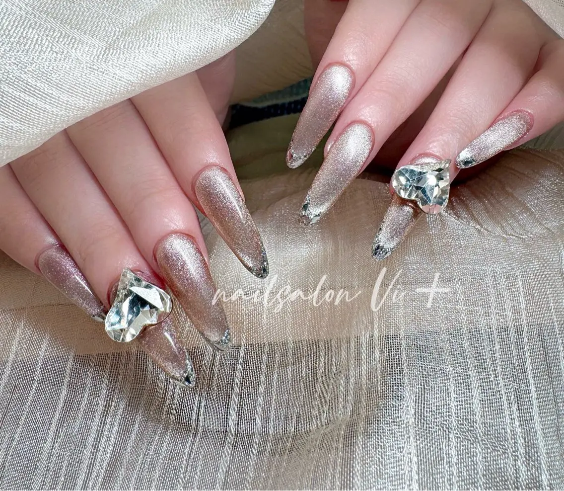 ネイル ハンドネイル ✨Nailsalon Vi+✨のネイルデザイン