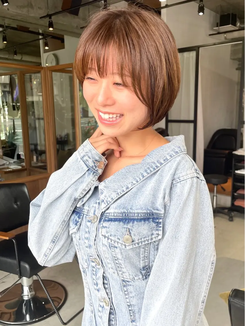 ショート カラー カット ヘアカラー トリートメント FERIA池田 田岡啓佑のヘアスタイル