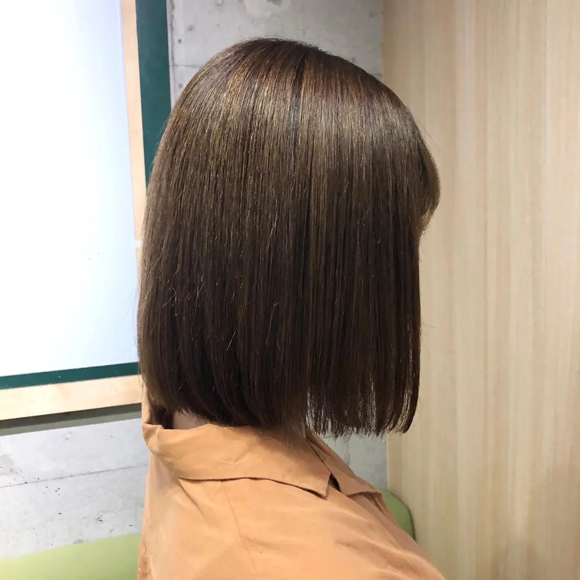 ミディアム 中川 結のヘアスタイル
