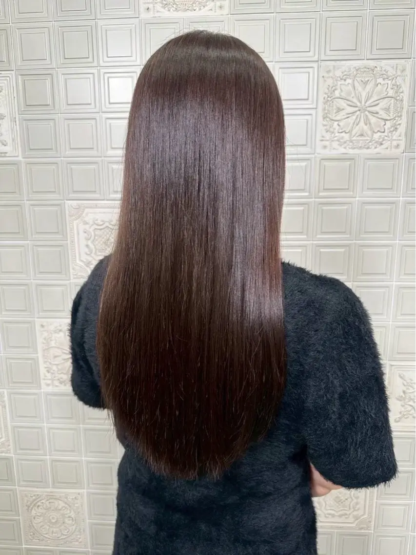 ロング カット ヘアカラー 縮毛矯正 トリートメント INOUE SAKIのヘアスタイル