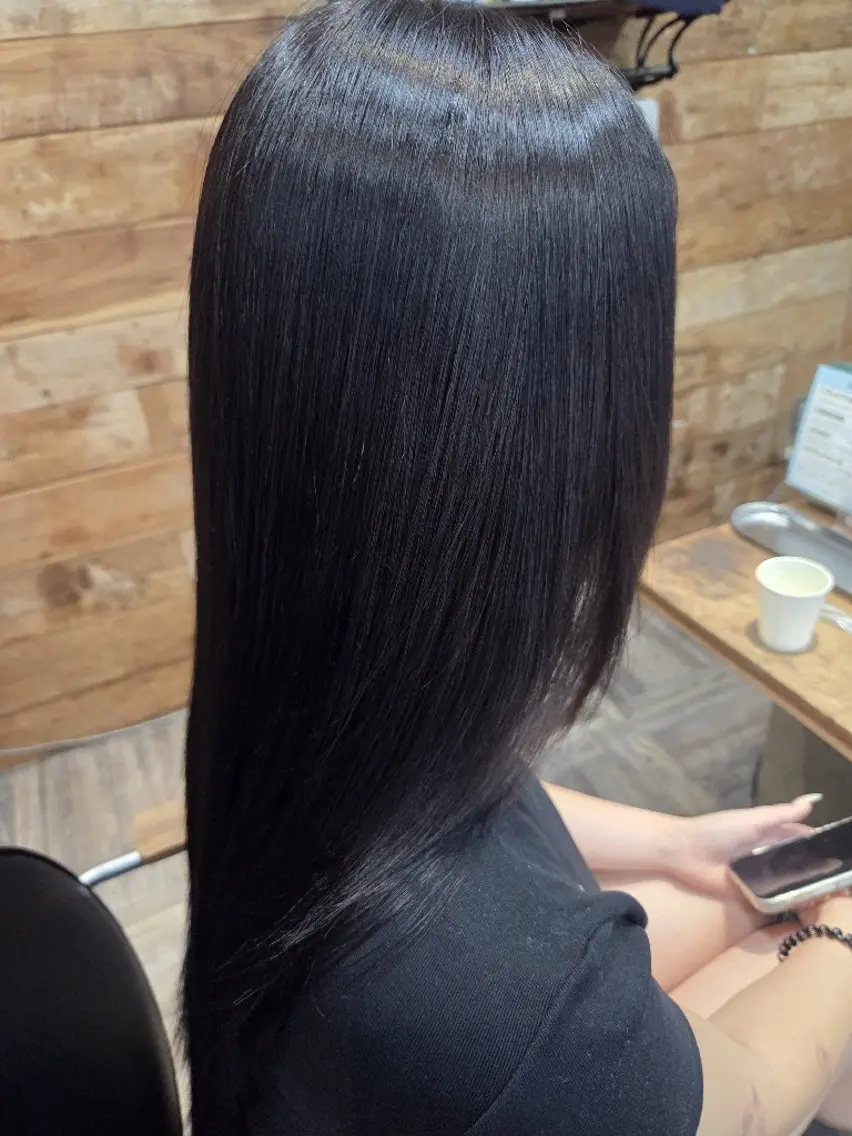 ロング カラー 黒髪 ヘアカラー 神成 永遠のヘアスタイル