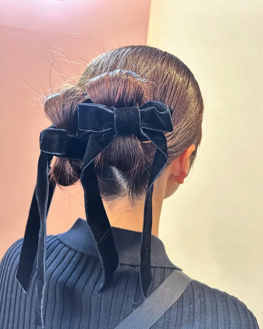 セミロング ヘアアレンジ お団子ヘア ヘアセット pep natsumiのヘアスタイル
