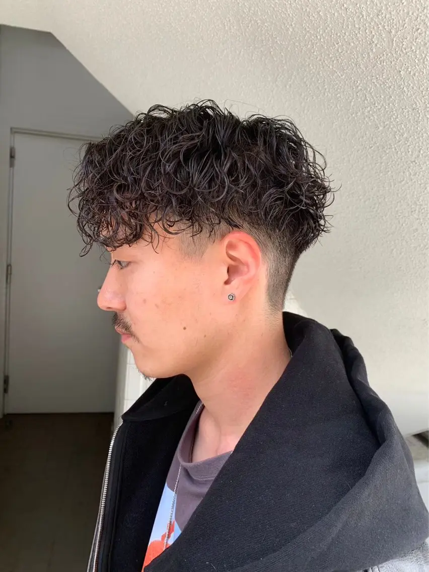 【✨大人の雰囲気が好きな方✨】✂️メンズカット+スパイラルパーマ✂️    🔥お仕事で前髪あげる方にも🙆‍♂️🔥の写真