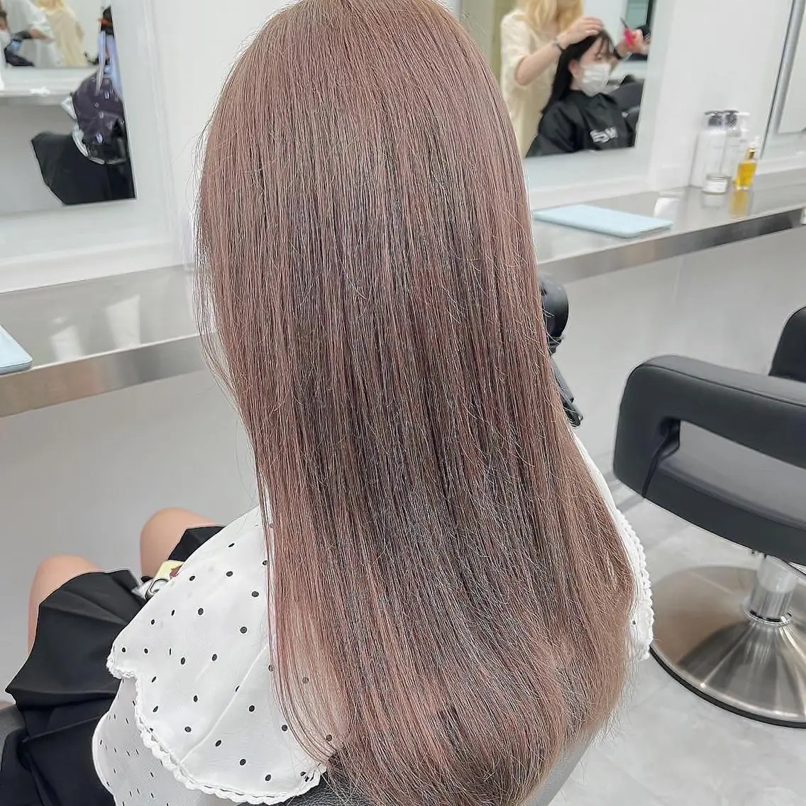 ロング ヘアカラー トリートメント ヘッドスパ 透明感♡グレージュ ♡ミルクティー♡のヘアスタイル