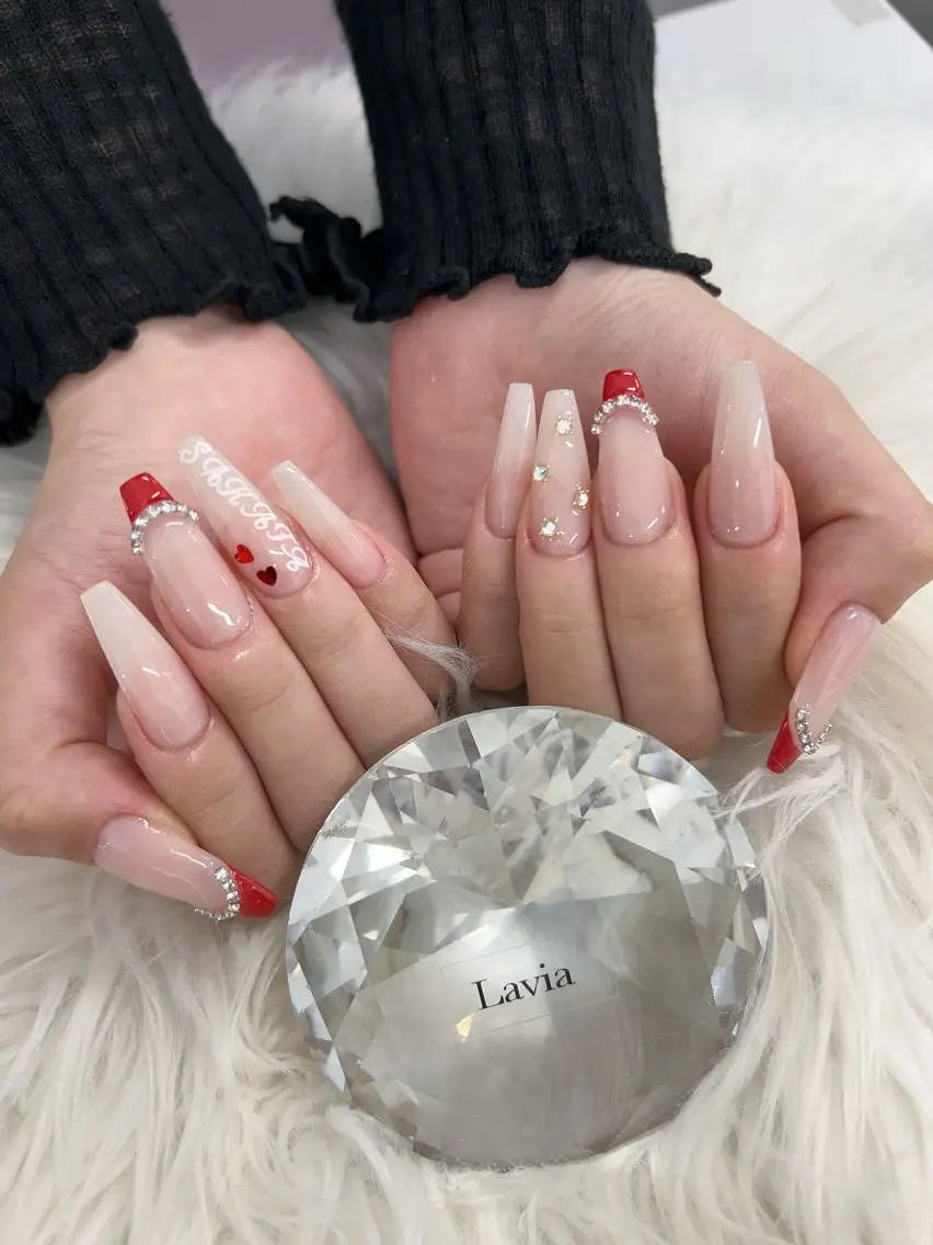 セミロング ハンドネイル Lavia akaneのネイルデザイン
