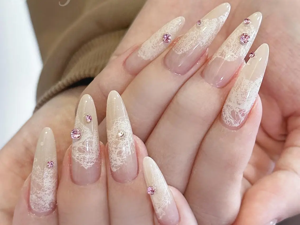 ネイル メンズ メンズ韓国風 オーロラネイル チークネイル 長さ出し フレンチネイル ハンドネイル ハンドケア NEW NAIL💞 Ka Kaのネイルデザイン