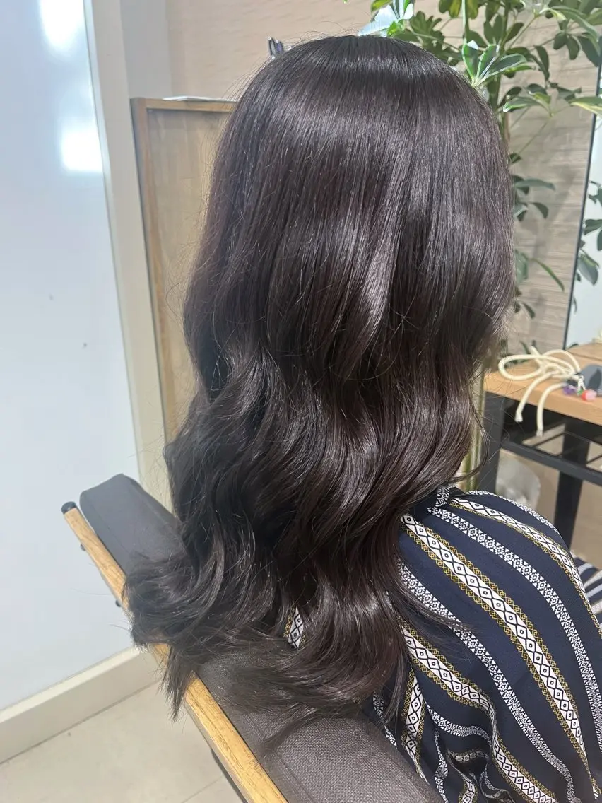 ロング カット ヘアカラー ヤマナカ アイリ /透明感カラー🫧のヘアスタイル