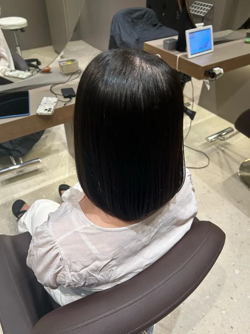 セミロング 縮毛矯正 ☀️柏木 ほのか☀️のヘアスタイル