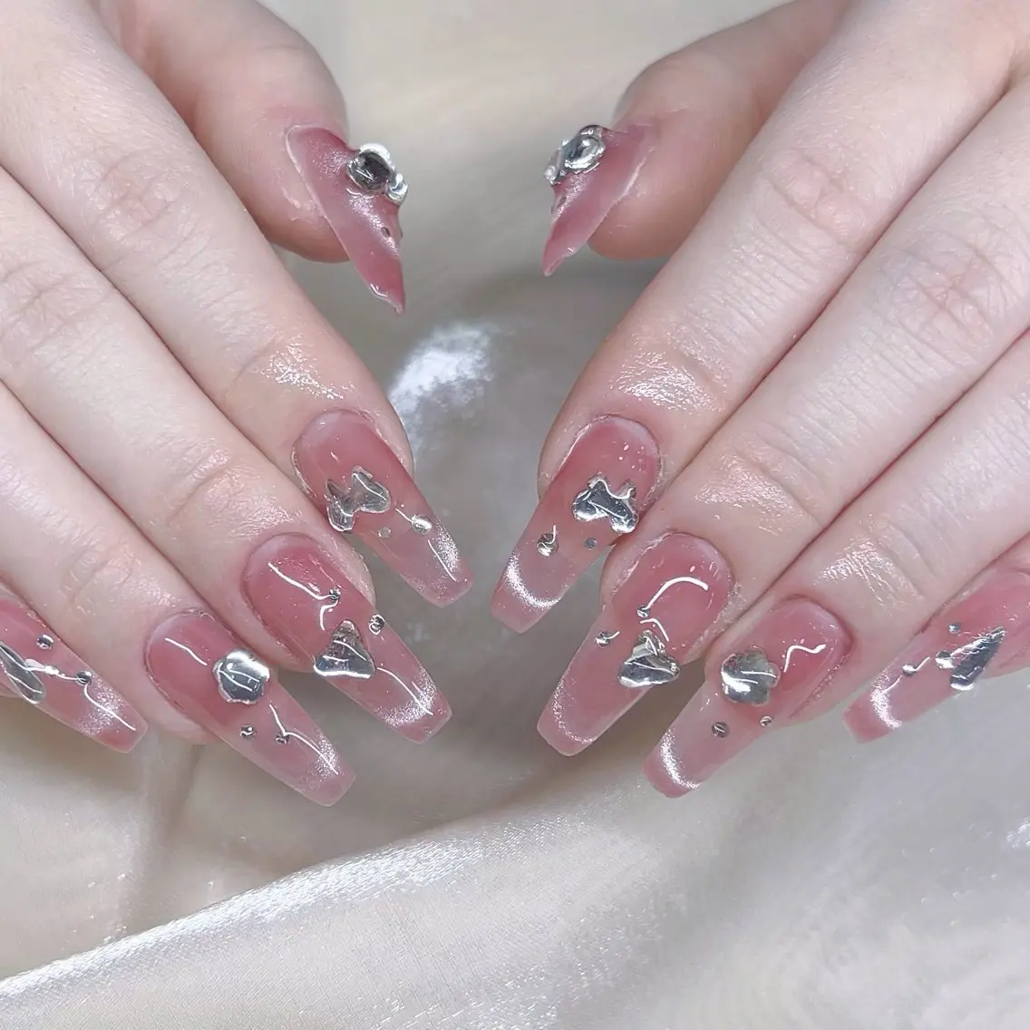 ネイル ハンドネイル NAILサロン 木にいるのネイルデザイン