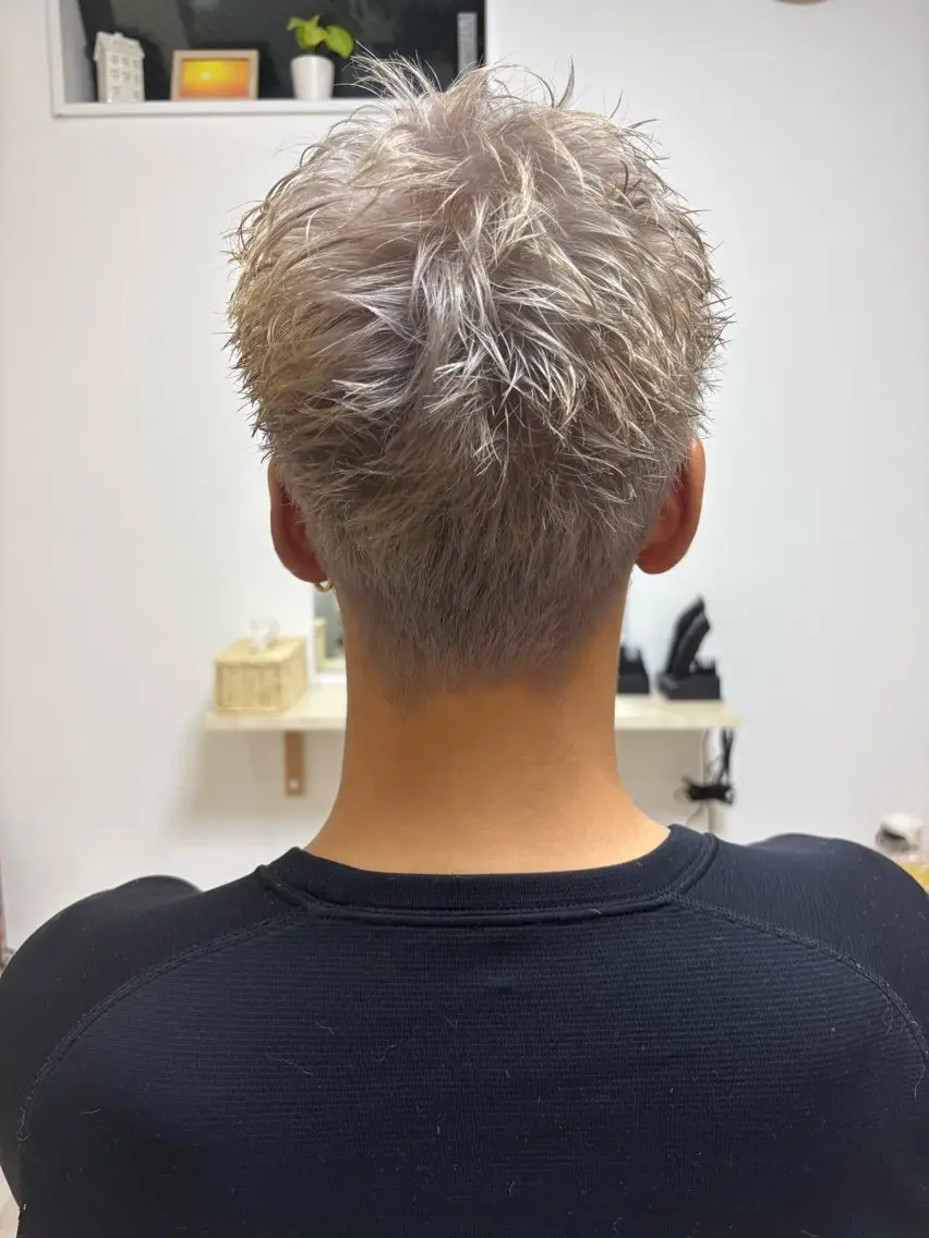 カラー メンズ スパイキーショート カット ヘアカラー トリートメント akane/大和田 駅/ Garanceのヘアスタイル