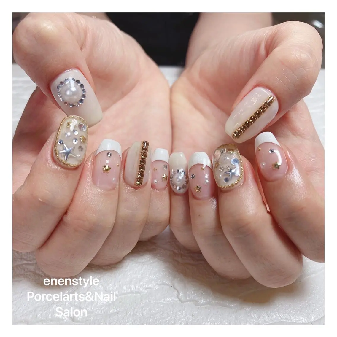 ミディアム ネイル 🐾enen style 🐾のネイルデザイン