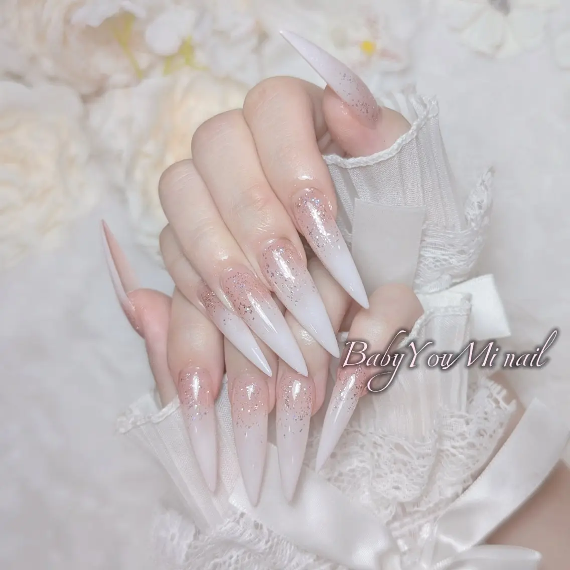 ネイル オーロラネイル チークネイル 成人式 フットネイル フレンチネイル ハンドネイル BabyYouMi nailのネイルデザイン