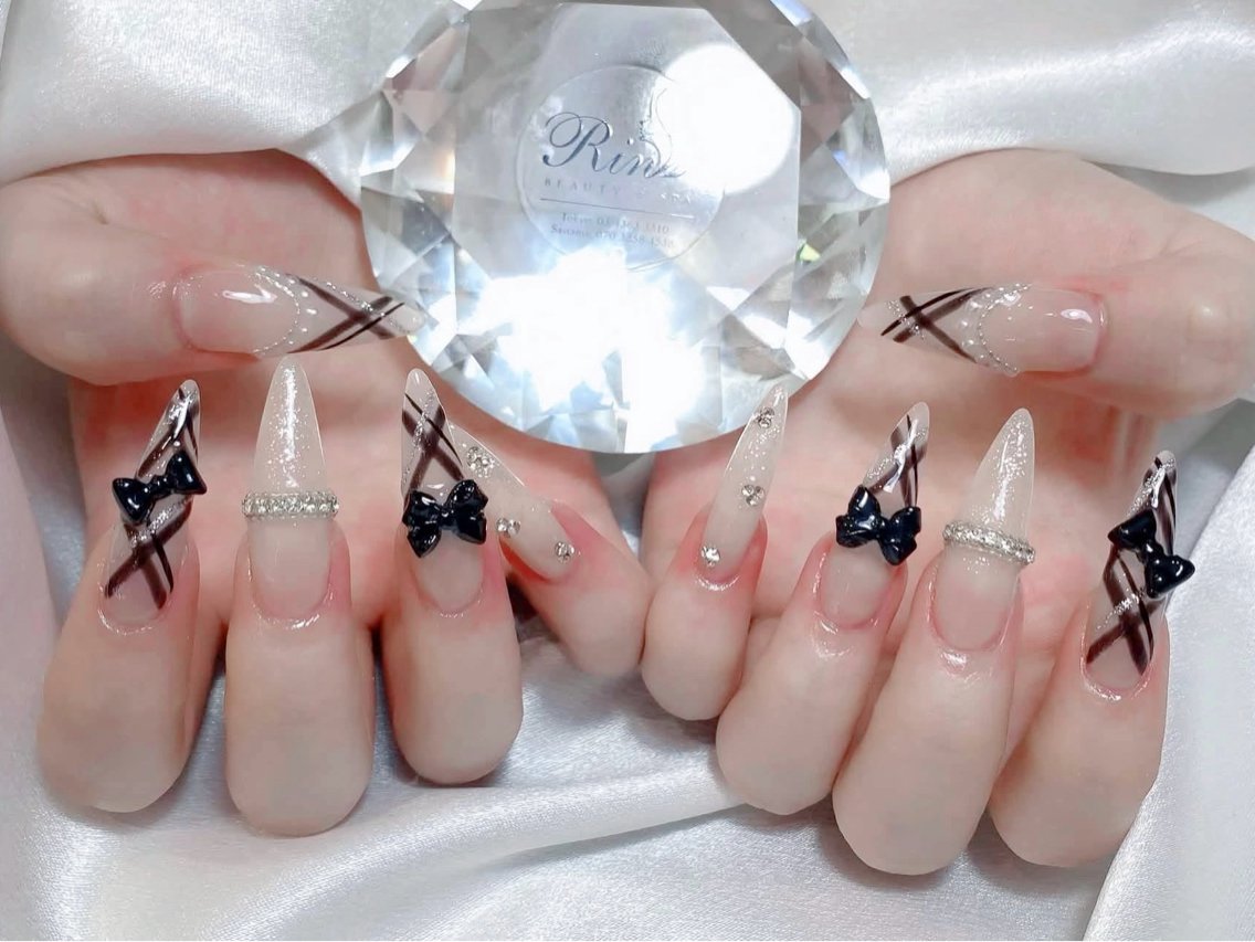 ネイル フットネイル ジェルネイル マグネットネイル 持ち込み ニュアンスネイル ハンドネイル Rin Nail 新大久保店のネイルデザイン