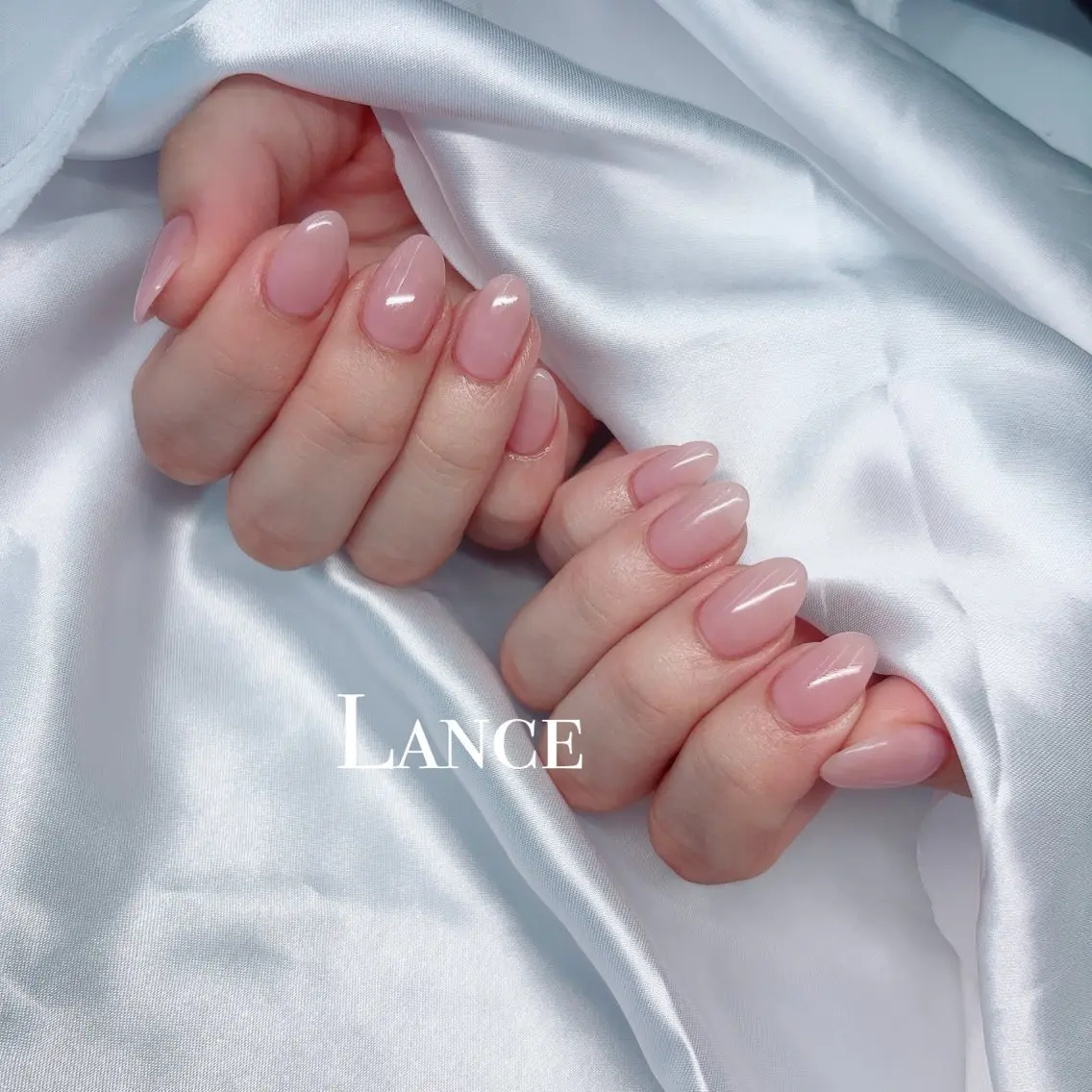 ネイル オーロラネイル フットネイル 氷ネイル・うるうるネイル キラキラネイル 韓国ネイル ハンドネイル Lance nailのネイルデザイン