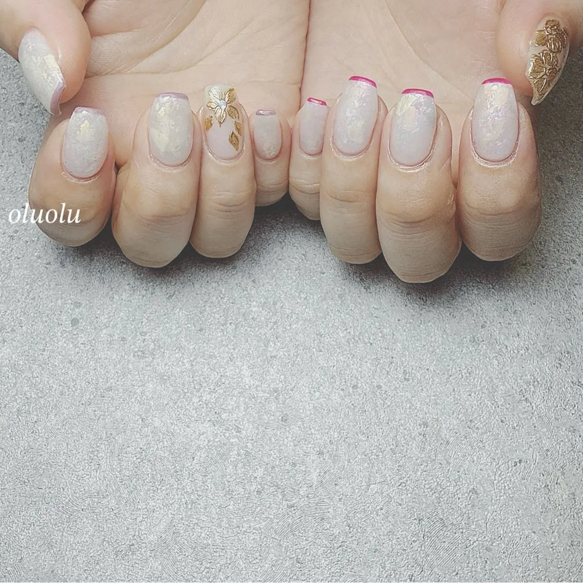 ネイル オーロラネイル フラワーネイル ミラーネイル ニュアンスネイル ハンドネイル 大村 紬華のネイルデザイン