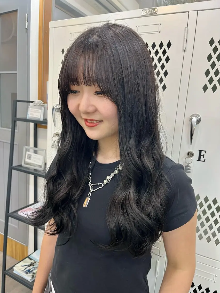 ロング カラー ヘアカラー トリートメント 🌼sunc HINAMI🌼のヘアスタイル