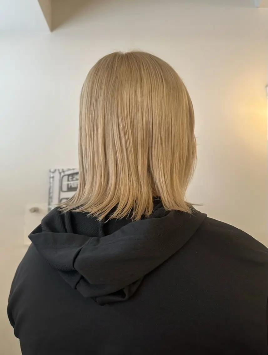 ショート カラー ブリーチ 透明感カラー/中崎町 fukaのヘアスタイル