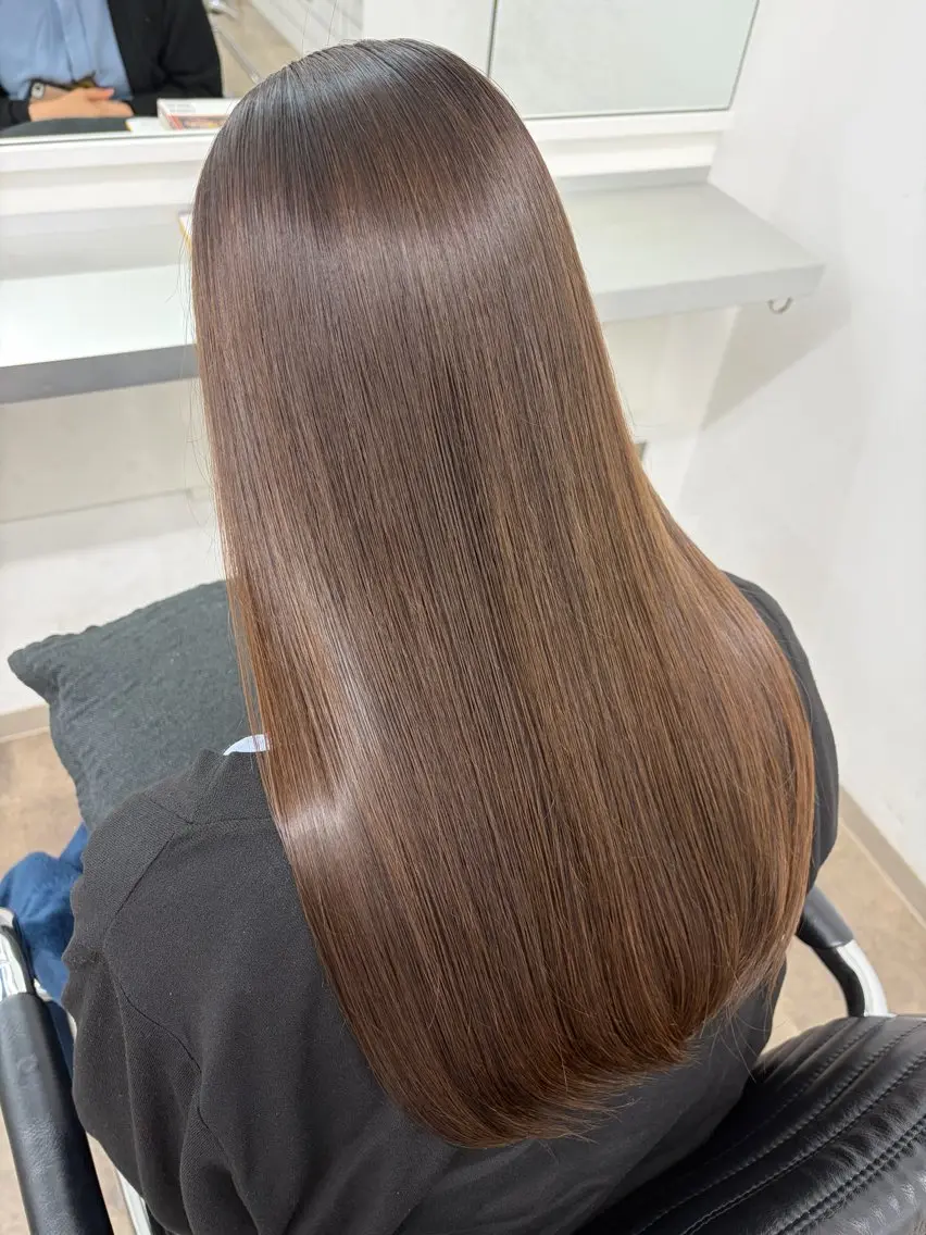ロング ヘアカラー ENV 船橋 佐久間 彩のヘアスタイル
