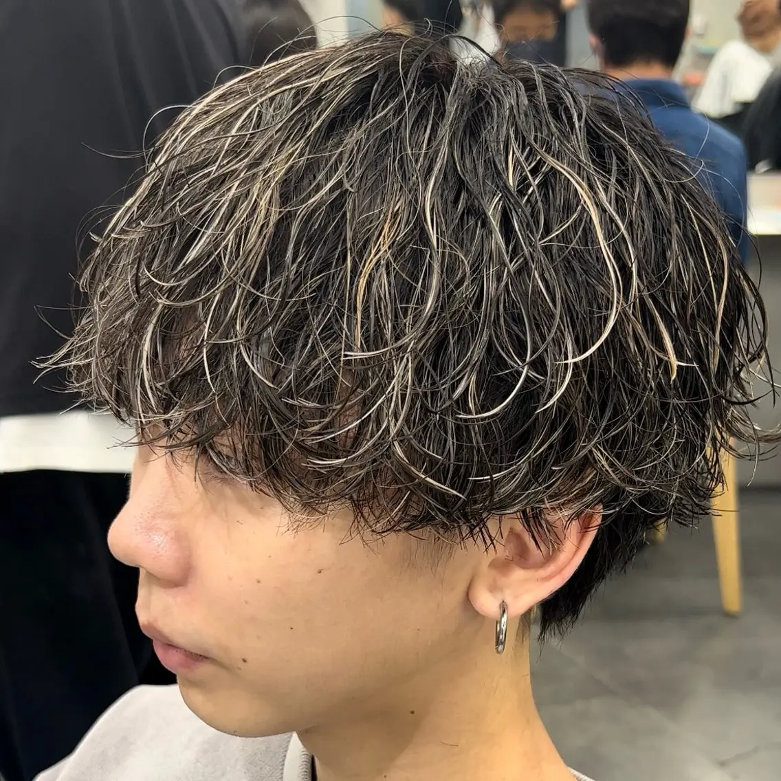 ミディアム カラー ヘアアレンジ メンズ fifth 石川 凪のヘアスタイル