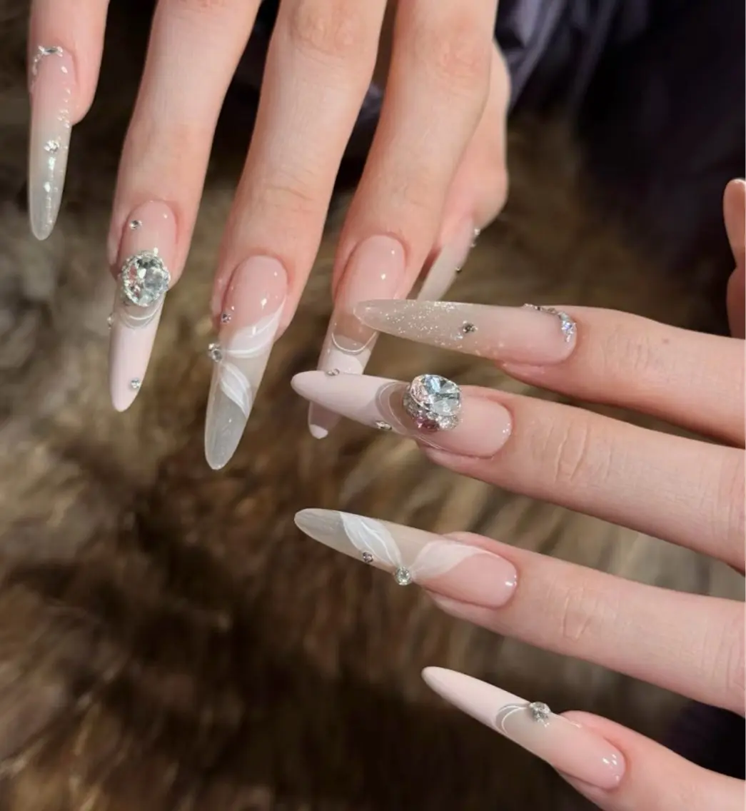 ネイル ハンドネイル Luvia Ginzaのネイルデザイン