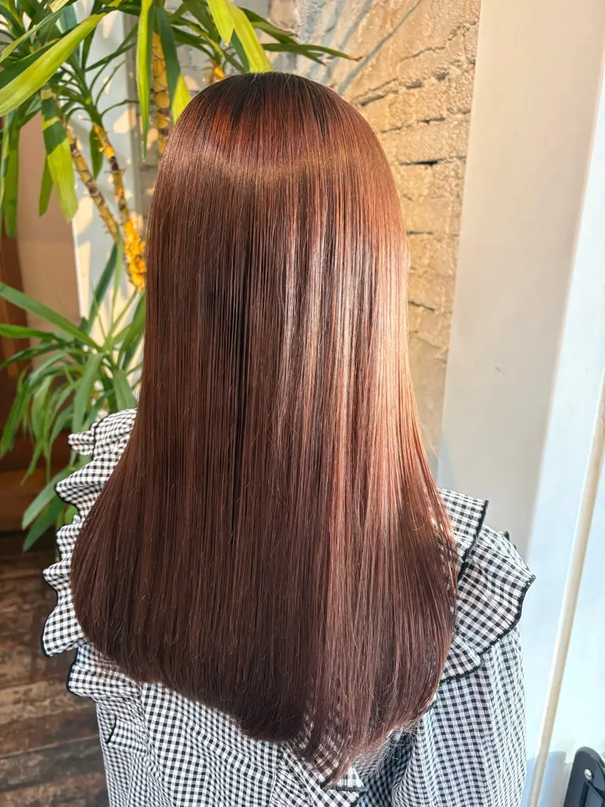 カラー 杉原 向日梨のヘアスタイル