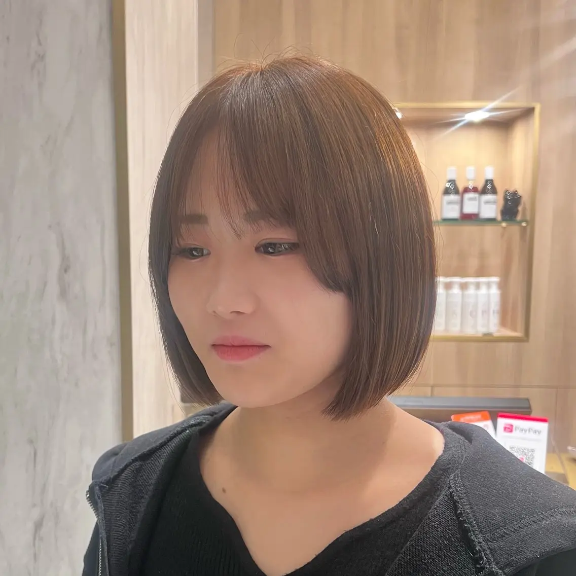 ショート ボブ 顔周りカット 井上 香朋のヘアスタイル