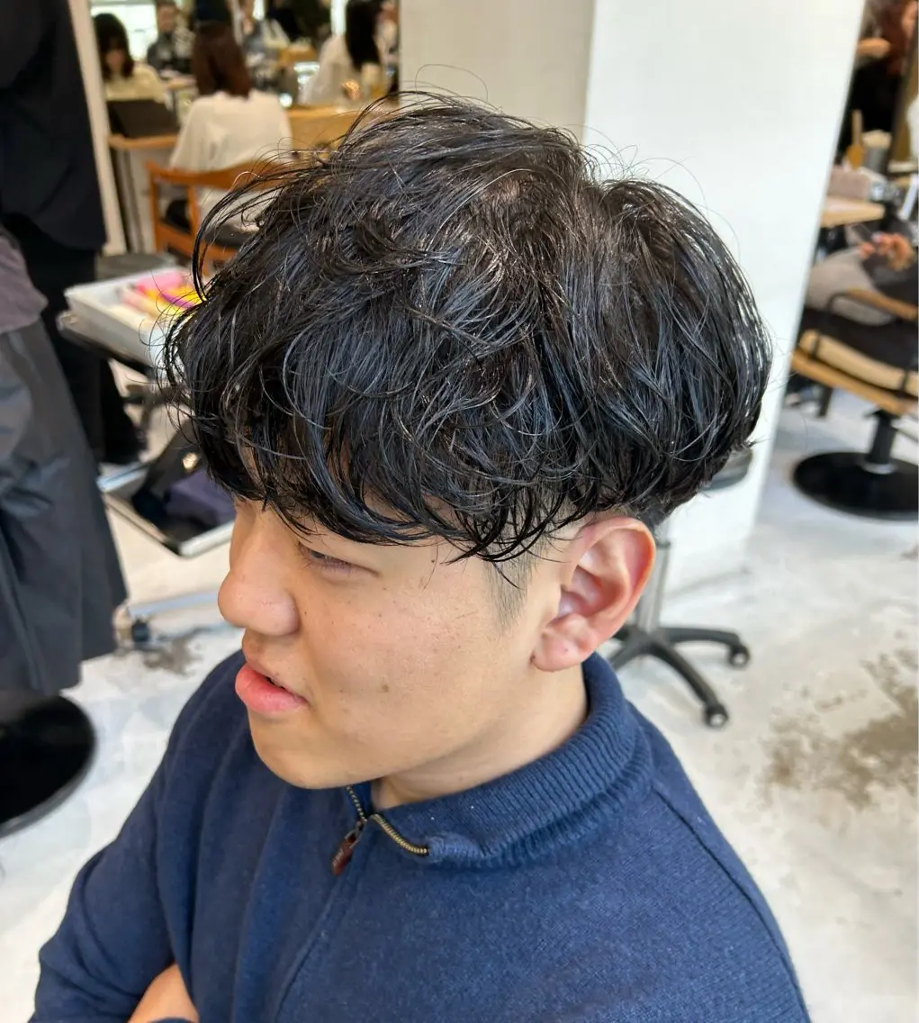 パーマ メンズ カット パーマ メンズ清潔感のプロ 💈メンズパーマ藤田のヘアスタイル