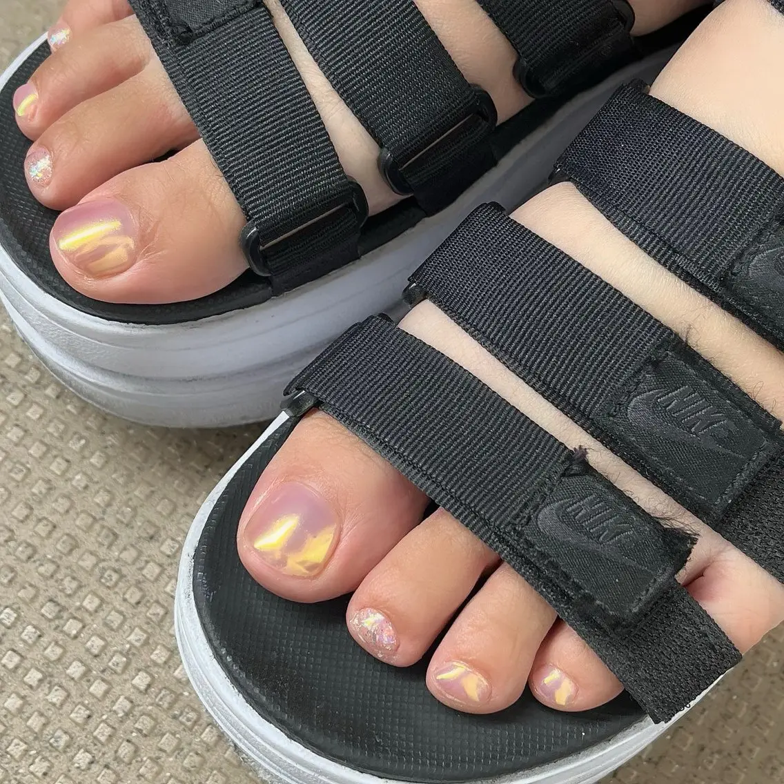 ネイル ハンドネイル フットネイル Daisy nail reikaのネイルデザイン