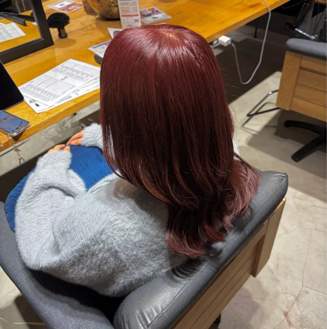 カラー ブリーチ ブリーチなしカラー ピンクカラー 大参 花のヘアスタイル
