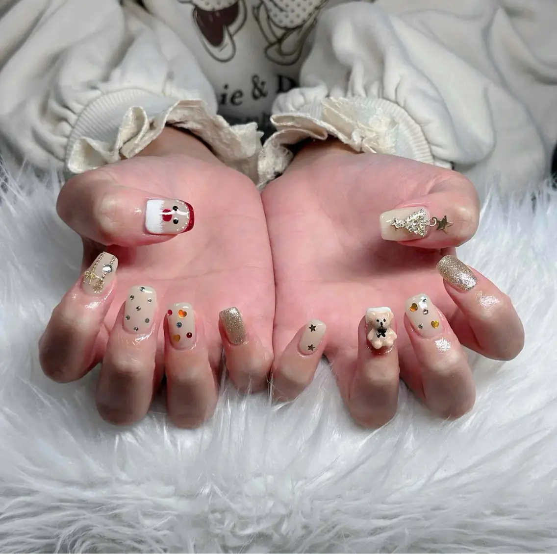 ネイル フレンチネイル ジェルネイル ガラスフレンチ ハロウィン ハート ハンドネイル H.baby Nail Salonのネイルデザイン