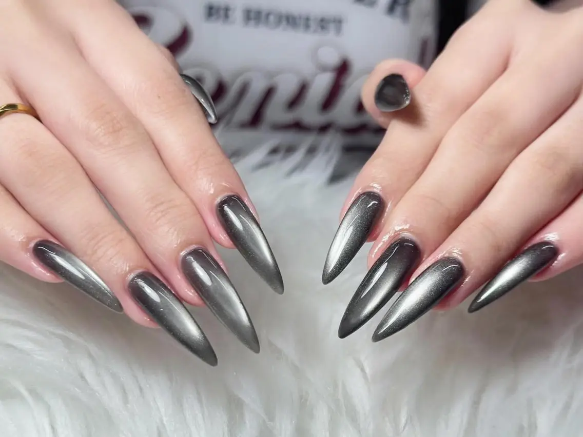 ネイル AURA NAIL🎀💅のネイルデザイン