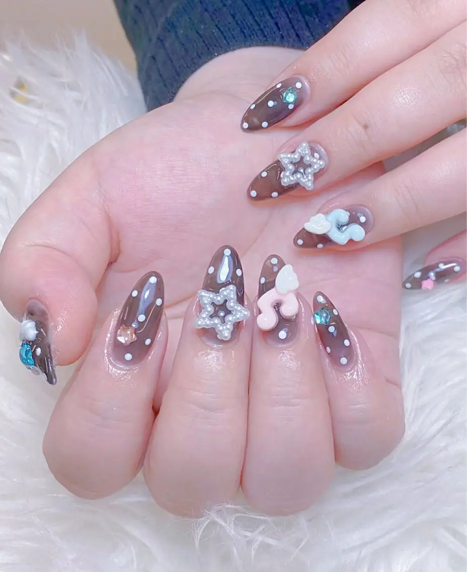 ネイル ハンドネイル ANH ゴテゴテネイルのネイルデザイン