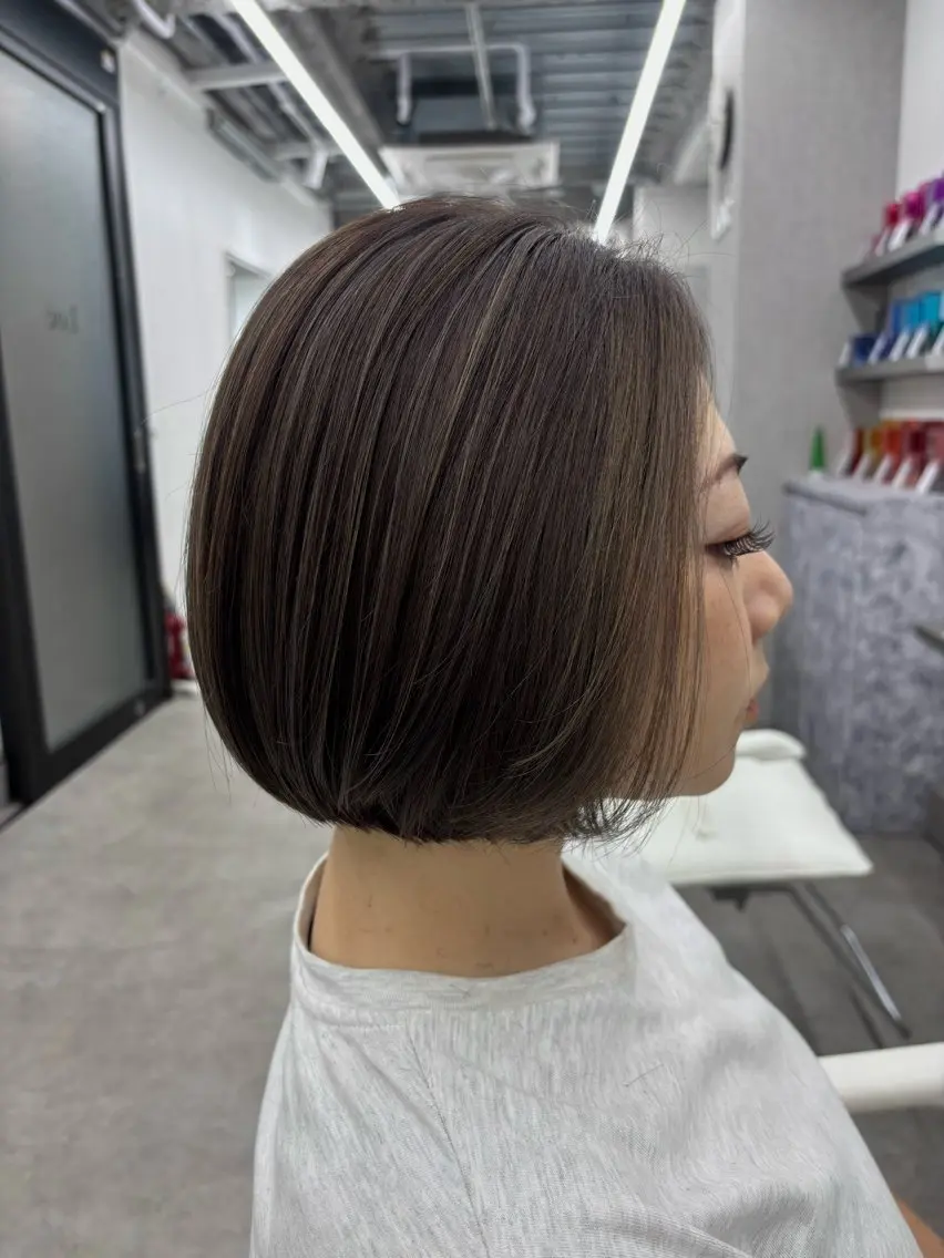 ショート ボブ ハイライト カット ヘアカラー 関山浩平ショート /ボブ/ヘアセットのヘアスタイル
