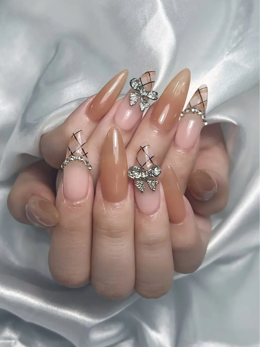 ネイル LEELA NAIL STUDIOのネイルデザイン