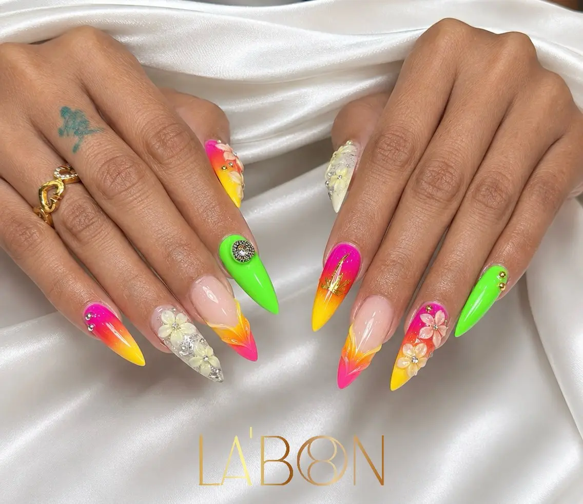 ネイル アートネイル ジェルネイル キラキラネイル 韓国ネイル ロングネイル Labon Nails Artのネイルデザイン