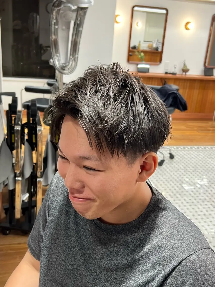 ショート メンズ カット メンズカット✂️ スキンフェード伊藤陸のヘアスタイル