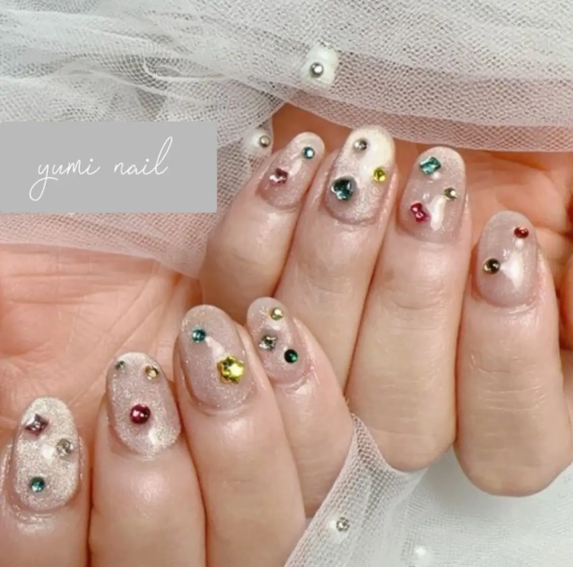 ネイル ハンドネイル 𝐲𝐮𝐦𝐢🎀 長さ出しデザイン専門のネイルデザイン