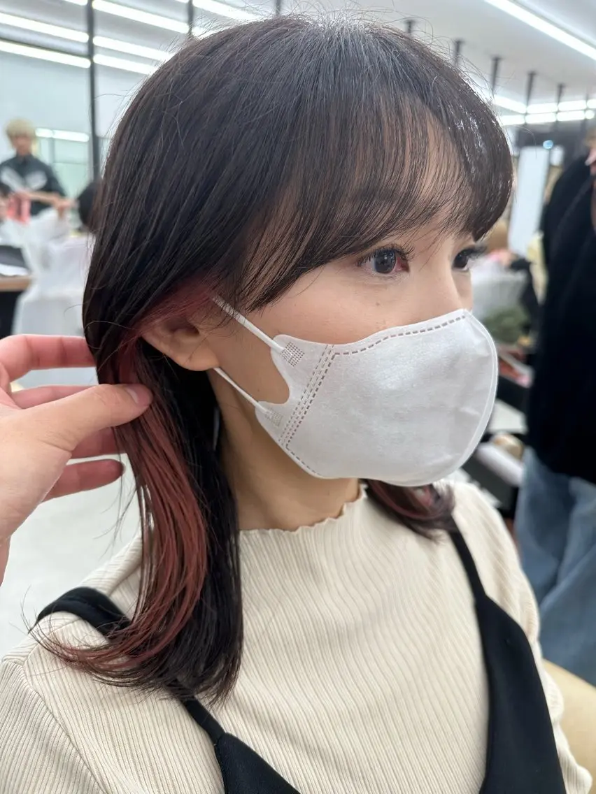 ミディアム レイヤーカット 瑠輝のヘアスタイル