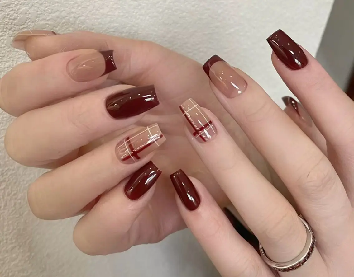 ネイル ハンドネイル VIVIAN リサのネイルデザイン