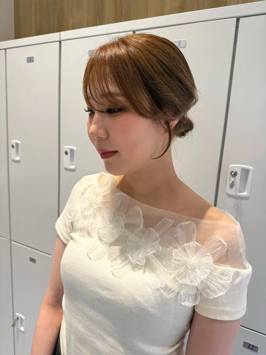 カラー ベージュカラー ブリーチ ダブルカラー ミルクティーベージュ ブリーチなしカラー カット ヘアカラー トリートメント 長谷川 紗羅のヘアスタイル