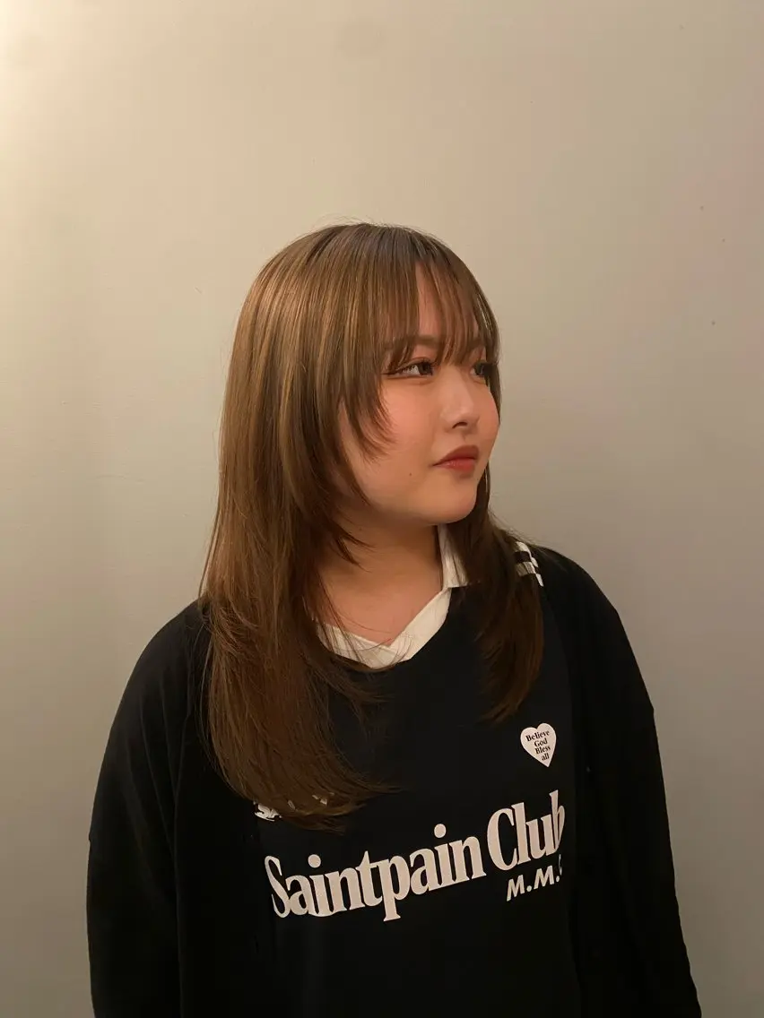 セミロング ハイレイヤー レイヤーカット 小顔カット 🌿リョウカのヘアスタイル